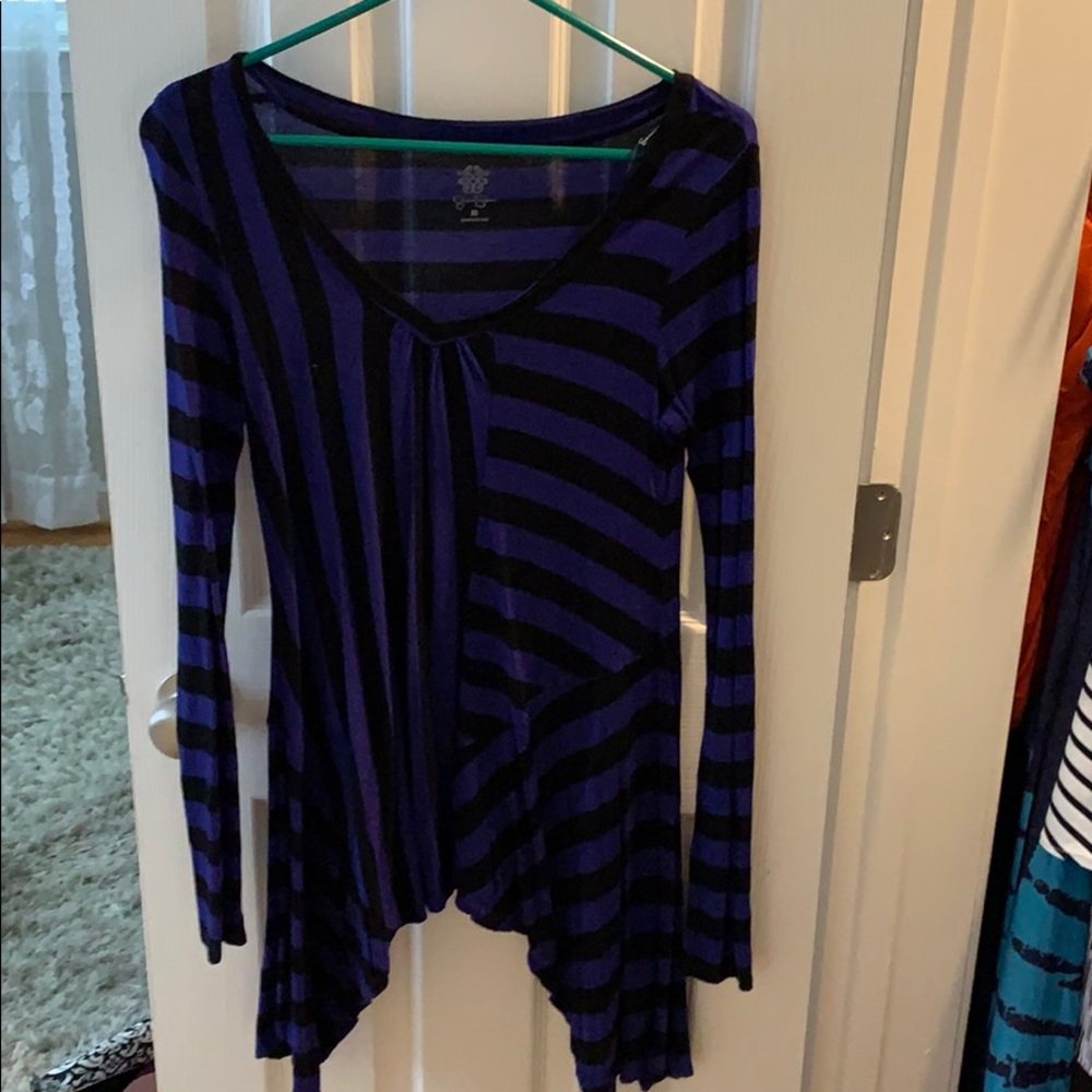 Long sleeve top